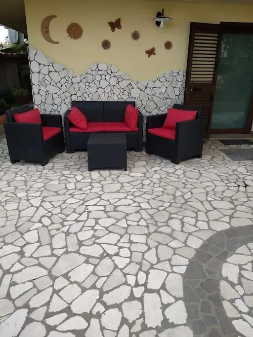 오로세 Gollai House 아파트